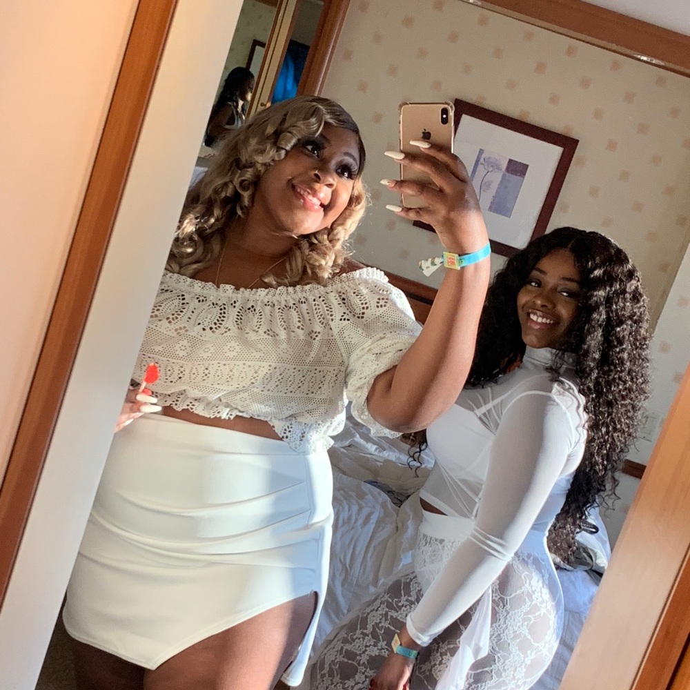 White crop too I have on